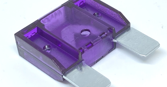 Fusibili Lamellari 15A - Scatola Da 100 Pezzi - Per Auto E Elettronica